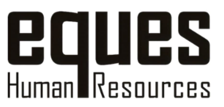 Schwarzer Schriftzug eques Human Resources auf weißem Hintergrund.